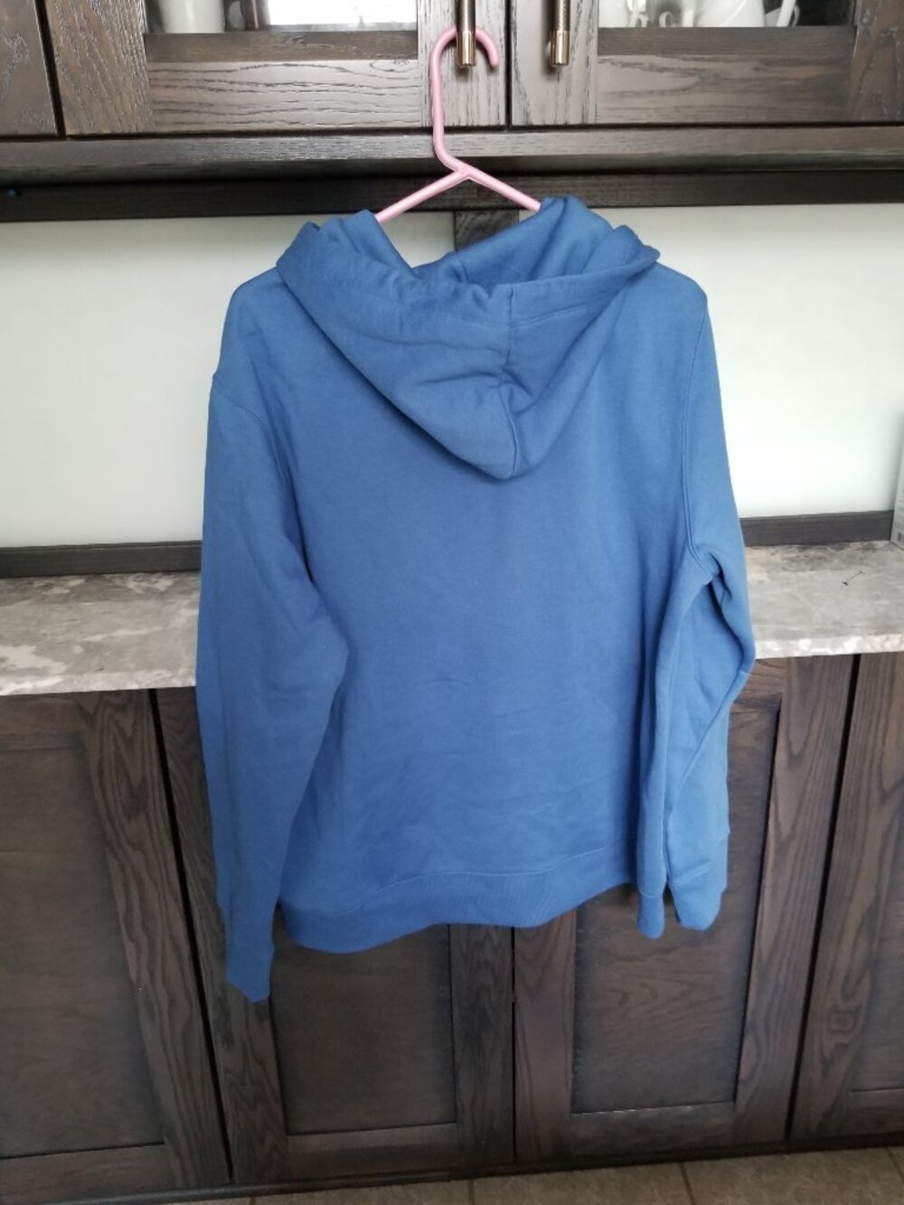 Vineyard Vines Hoodie - Picture 2 of 3